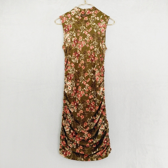 New Dresscode La Floral Print Bodycon Midi Dress P2342 - Picture 1 of 8